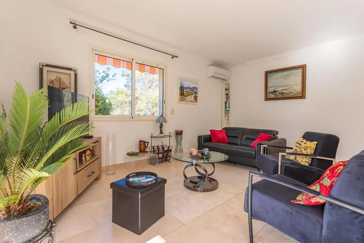 Villa 6 Pers A 150M De La Plage Saint-Raphaël 0*,