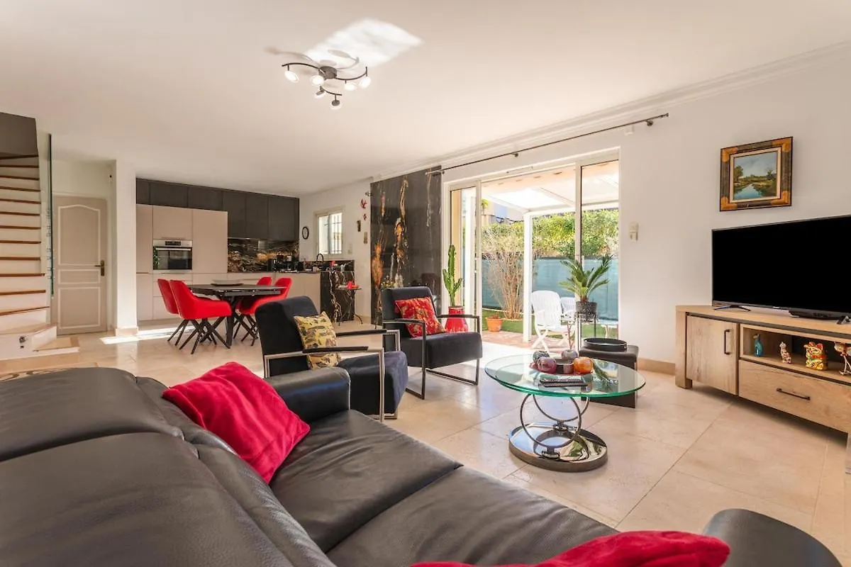 Villa 6 Pers A 150M De La Plage Saint-Raphael  0*, Saint-Raphael (Var)