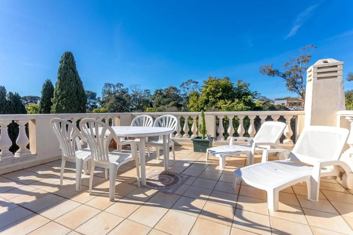 Villa 6 Pers A 150M De La Plage Saint-Raphael