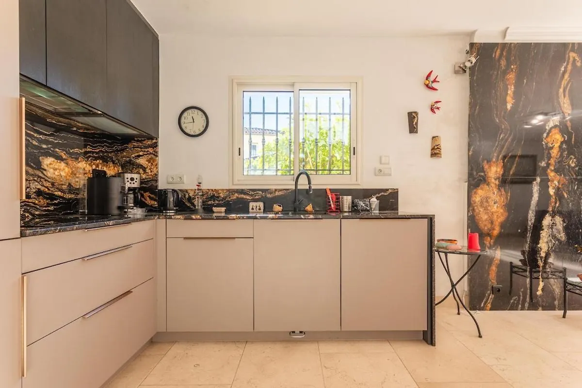 Villa 6 Pers A 150M De La Plage Saint-Raphael