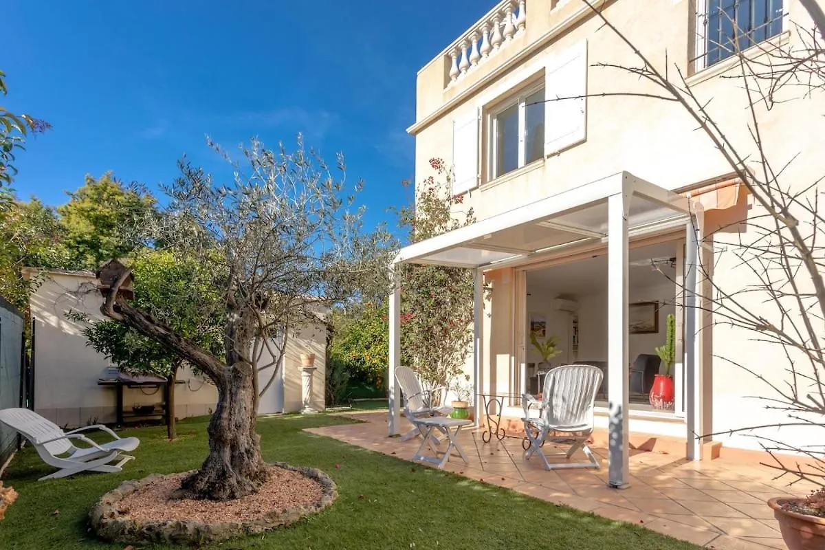 Villa 6 Pers A 150M De La Plage Saint-Raphael  France