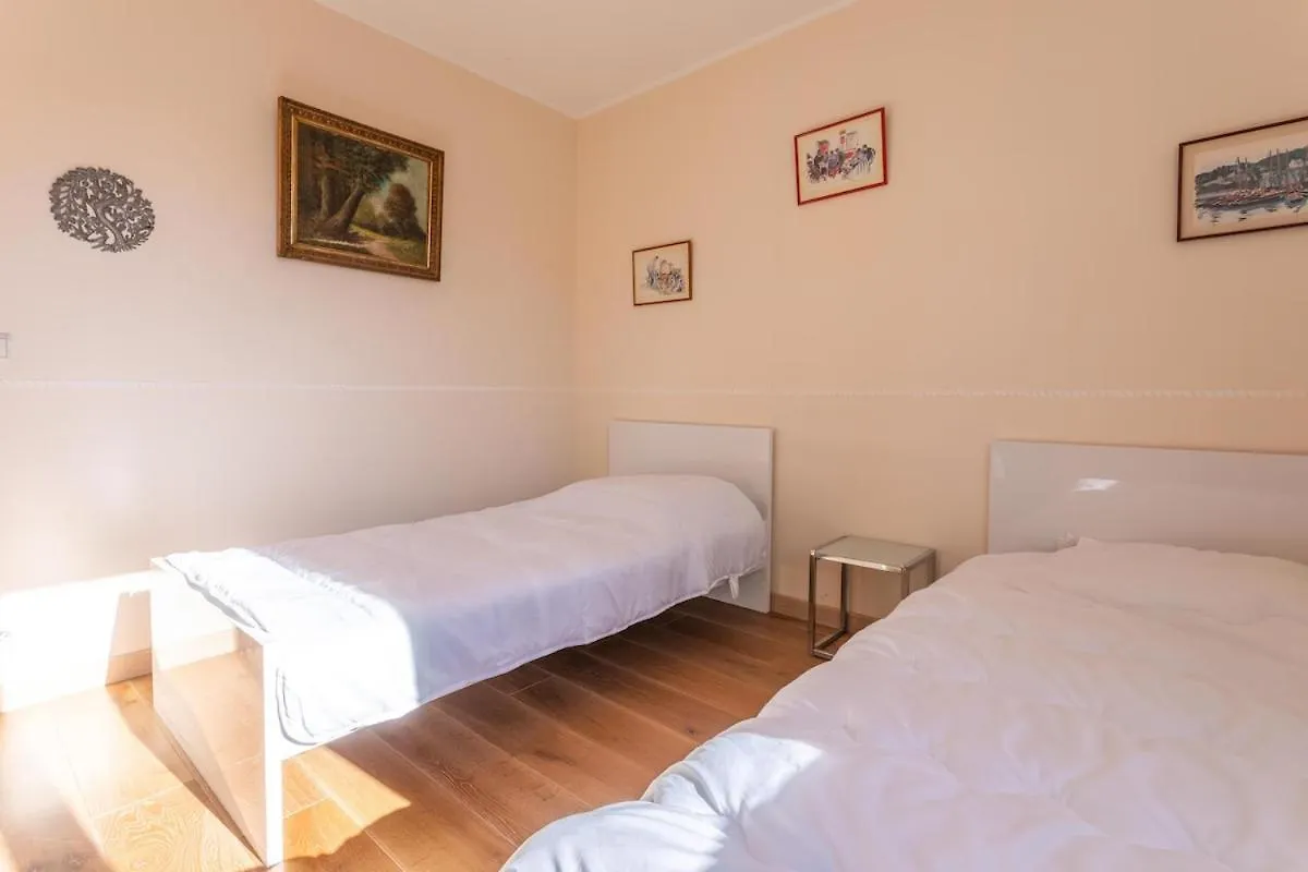 Villa 6 Pers A 150M De La Plage Saint-Raphael  Saint-Raphael (Var)