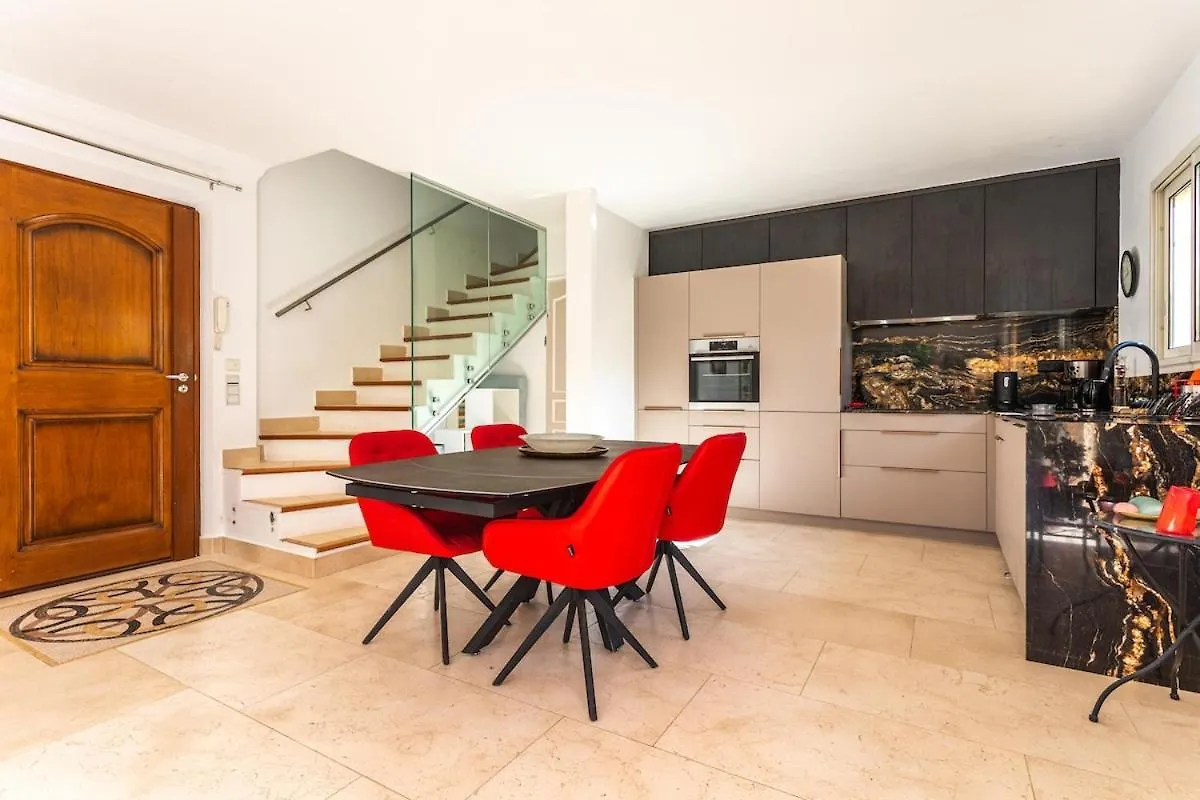 Villa 6 Pers A 150M De La Plage Saint-Raphaël 0*,
