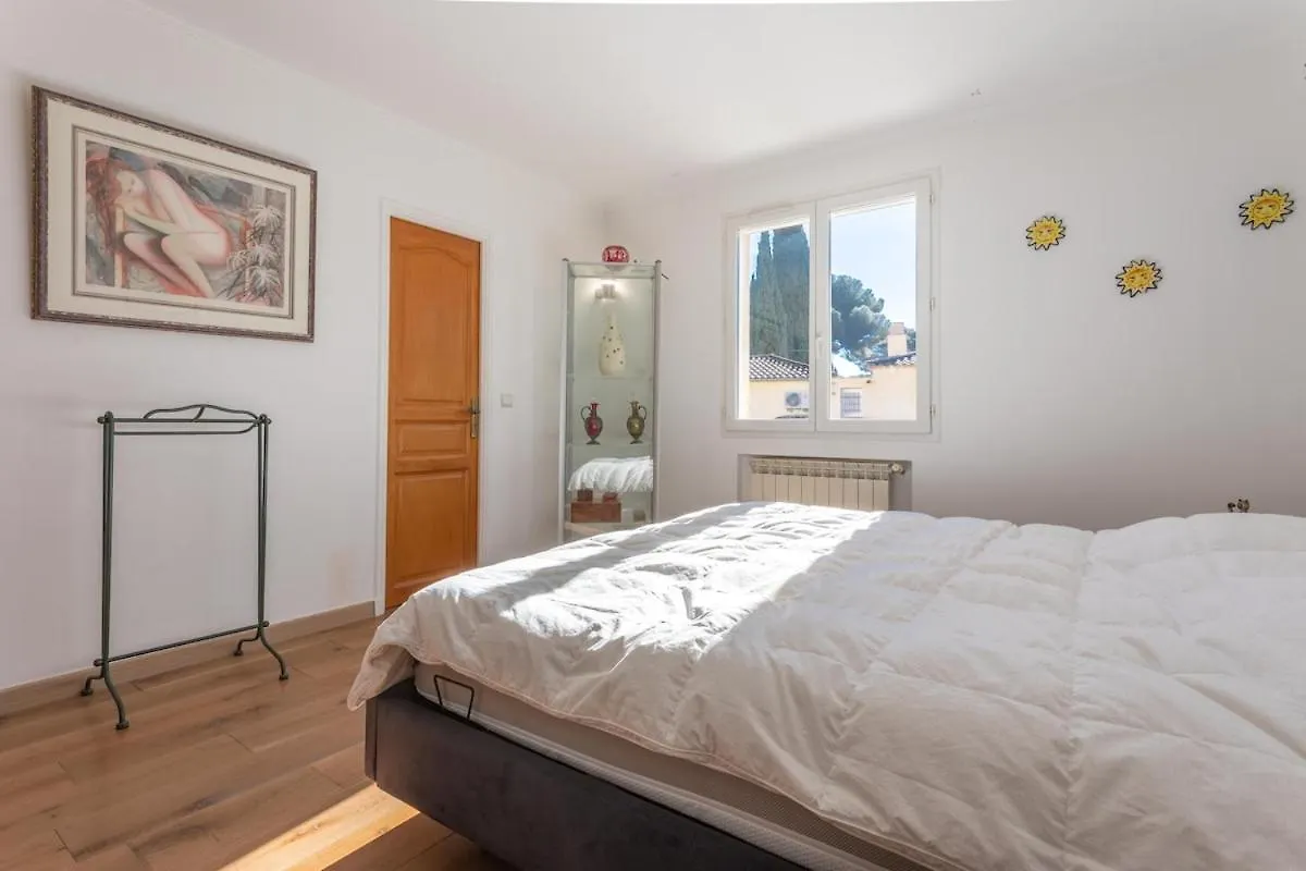 Villa 6 Pers A 150M De La Plage Saint-Raphaël